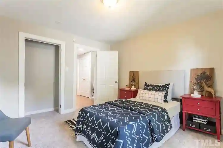 4 BR in Raleigh
