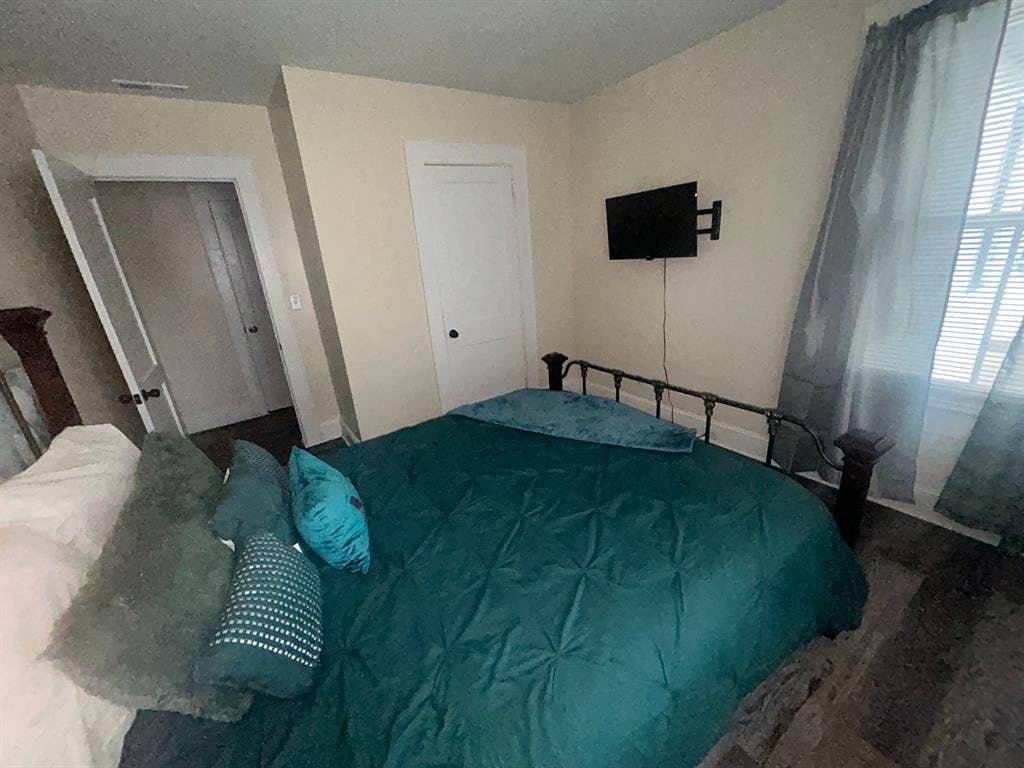 2 BR in Concord