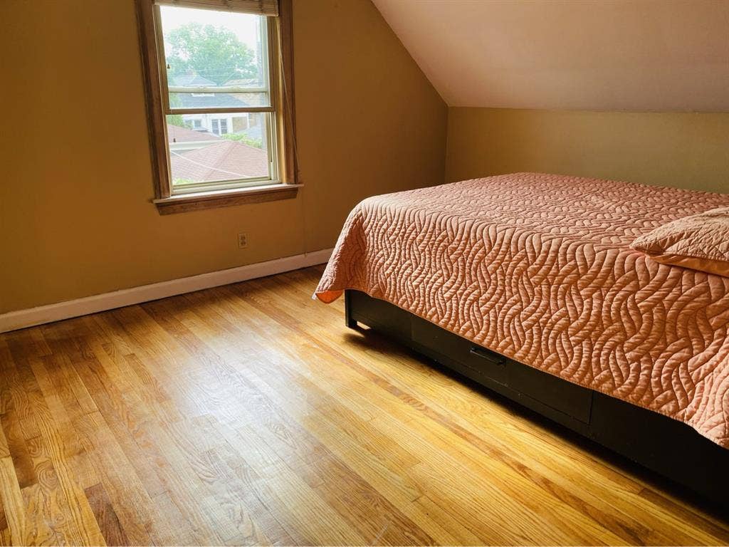 Room for rent $ including all