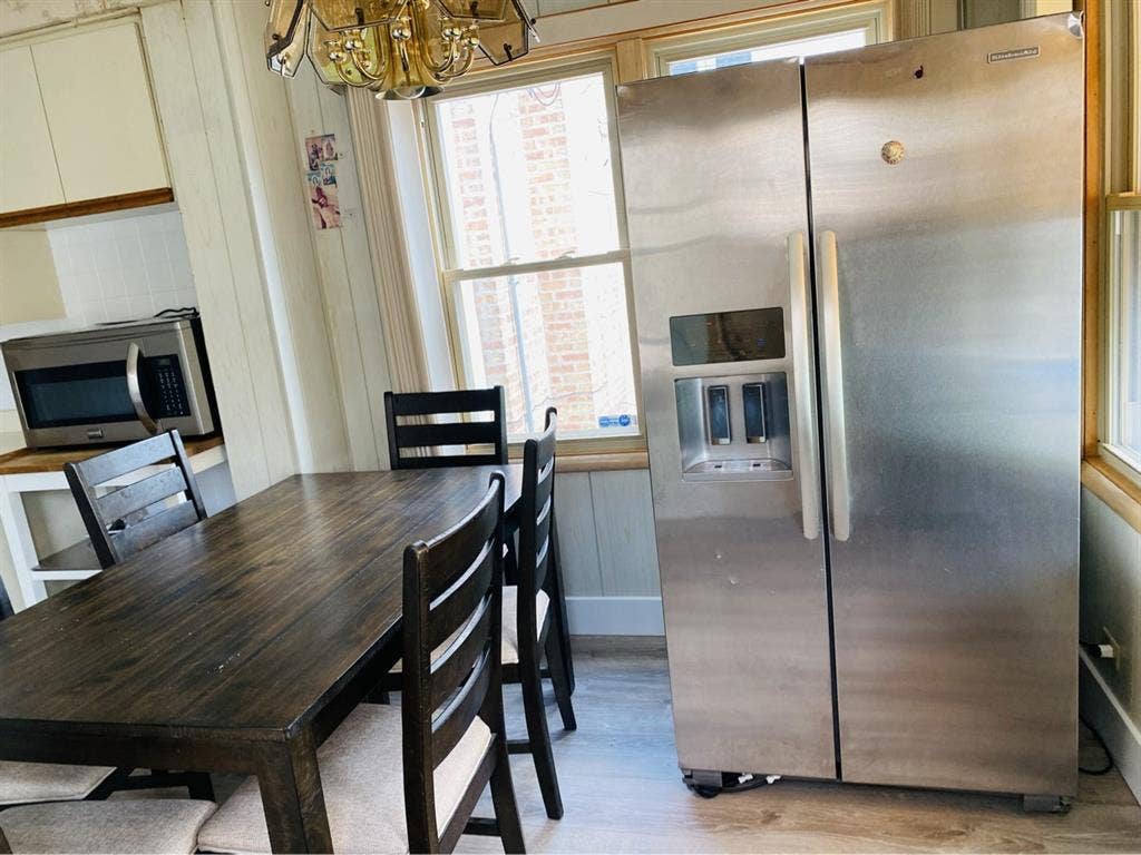 Room for rent $ including all