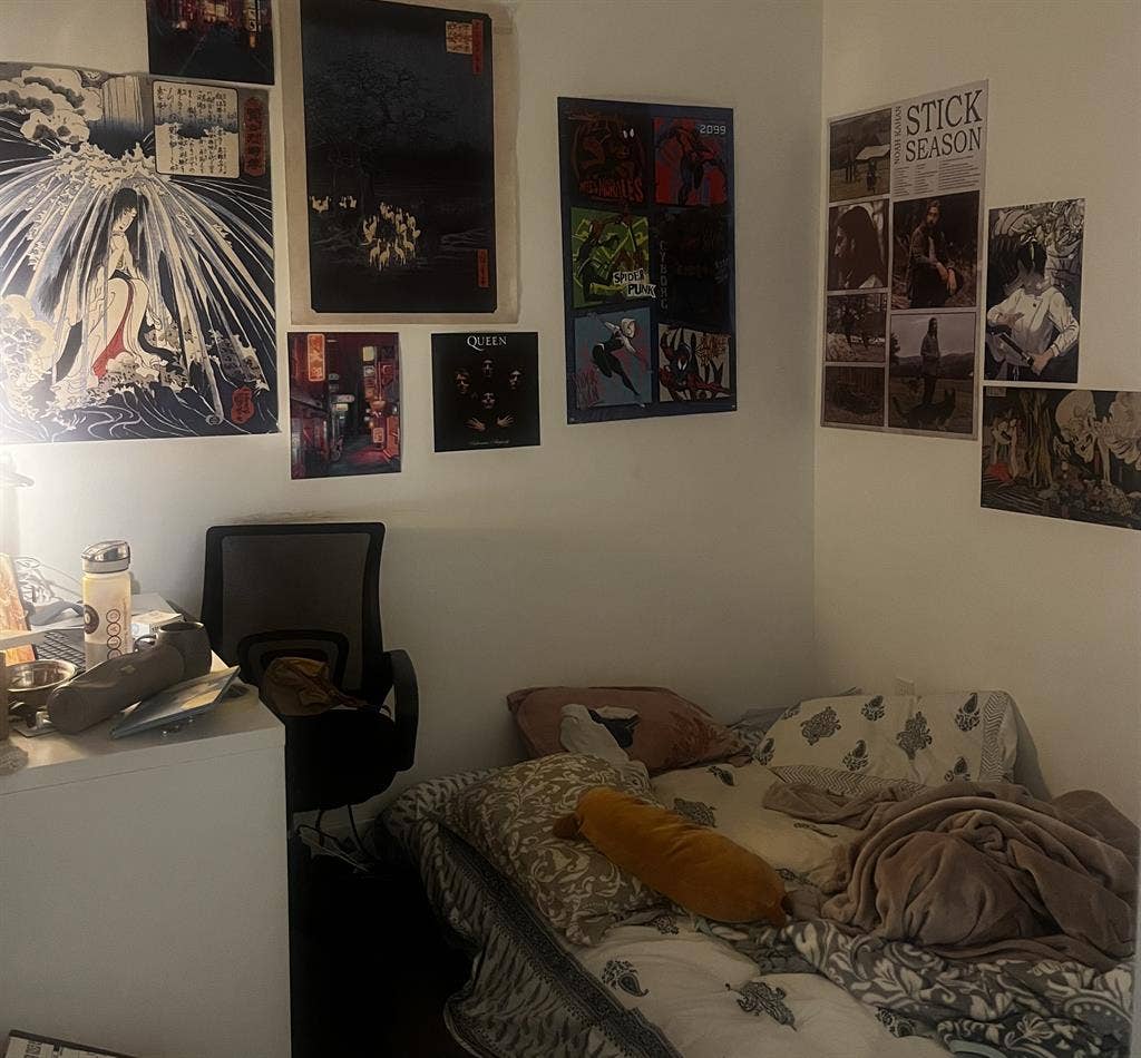 FLATMATE NEEDED- ONLY FEMALE