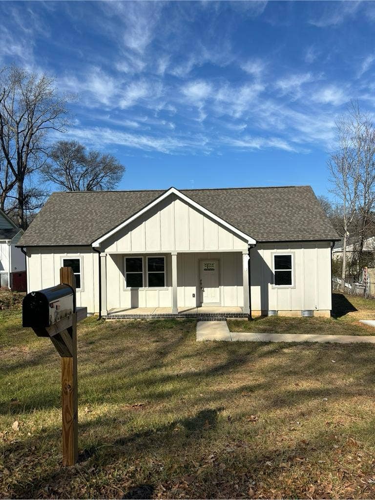 Cozy - Gastonia En Suite