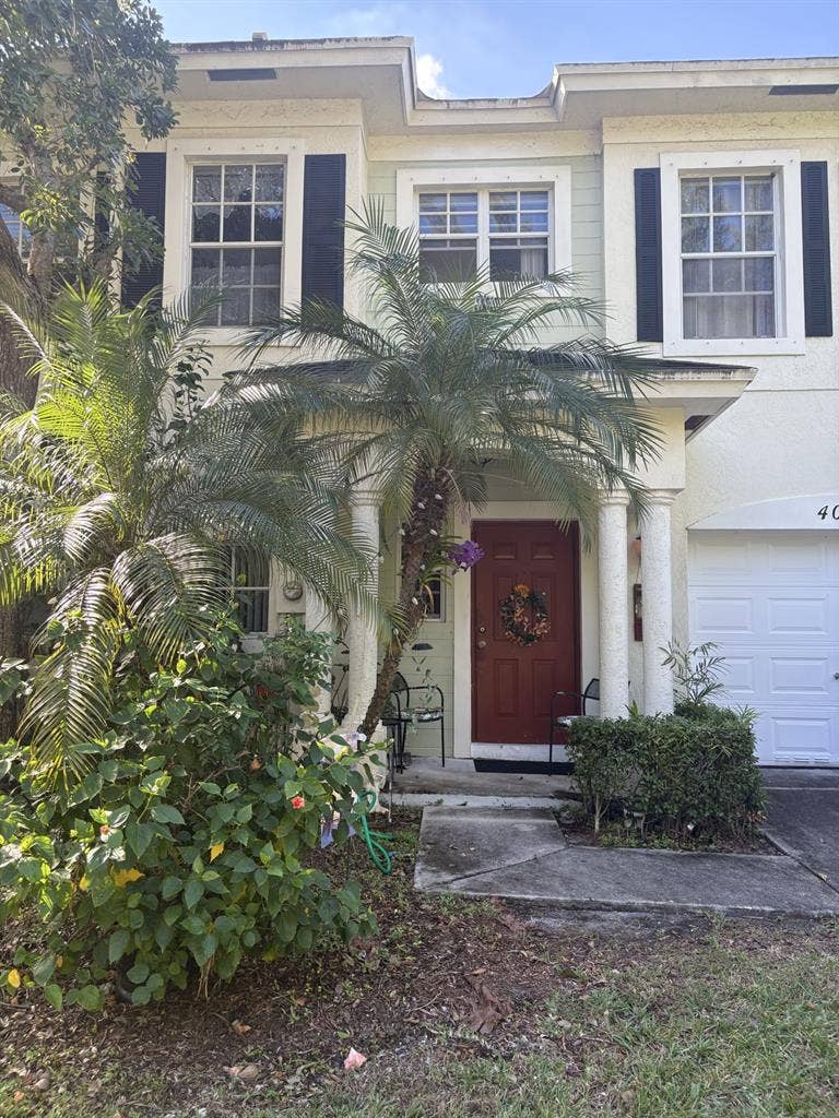 Remodeled Lakefront Primary Suite