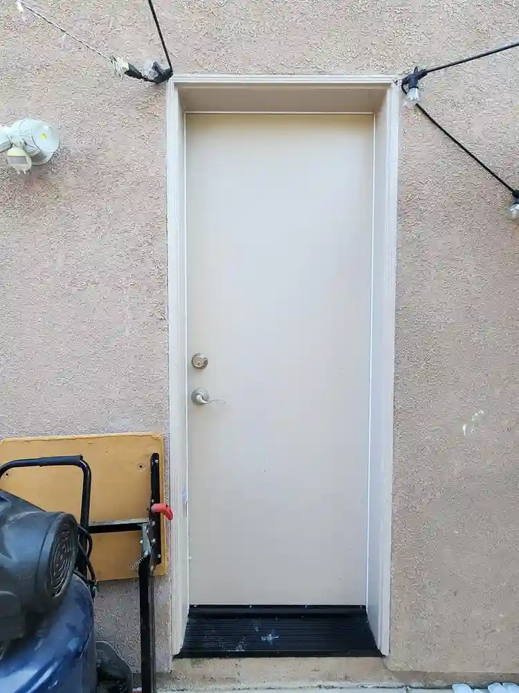 Private entrance & bathroom