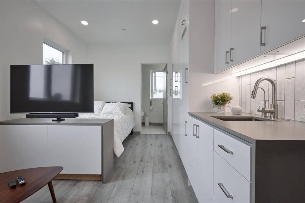 Luxury Co-Living Suite in LA