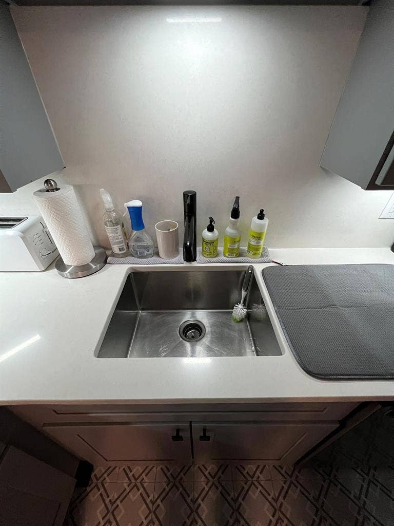 Furnished Room in Shared Townhouse