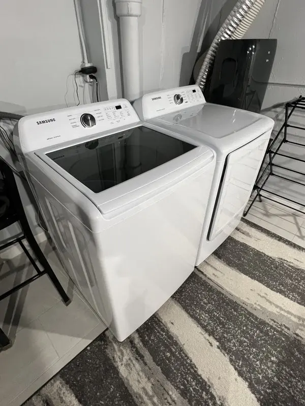 Furnished Room in Shared Townhouse