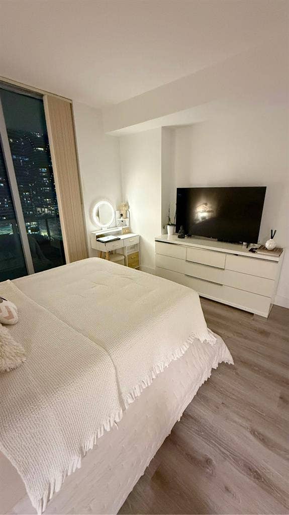 Beautiful Room w private Bathroomm