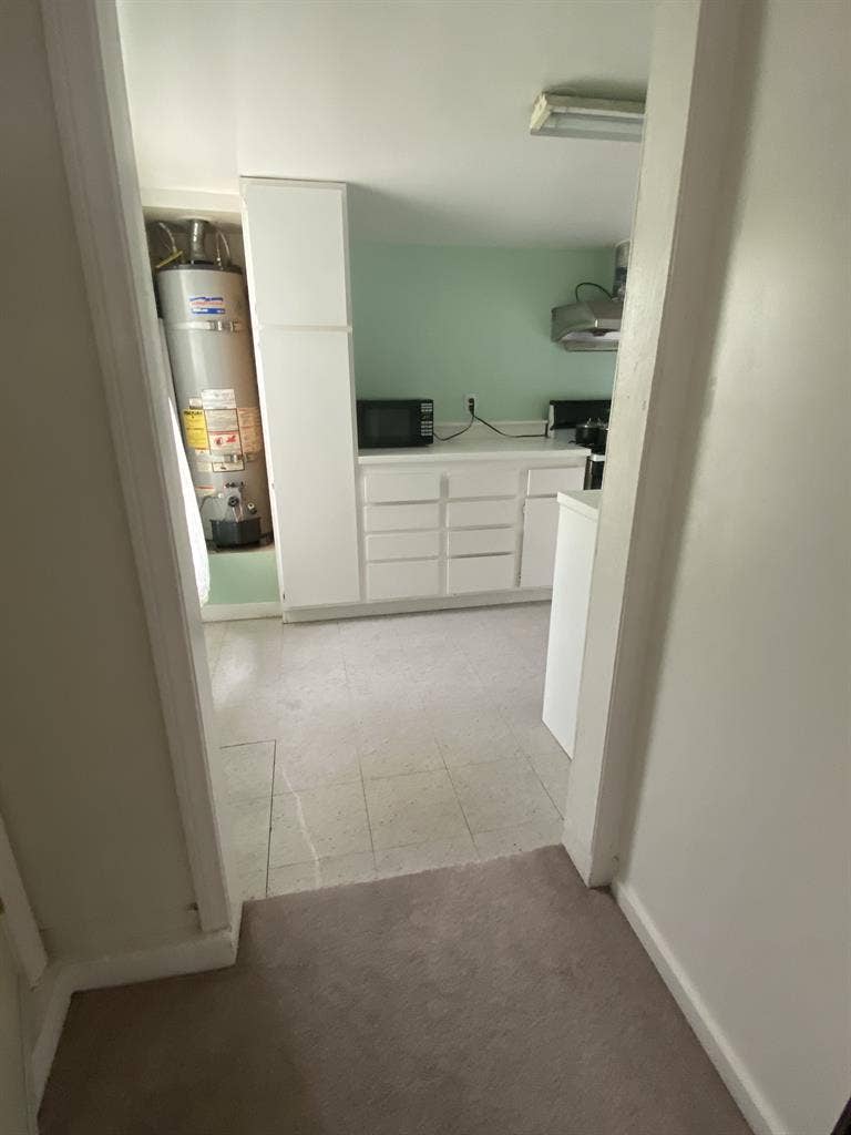 Dec Room in Guesthouse own Entrance