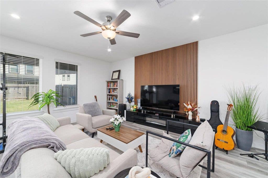 Room for Rent in Gated Community