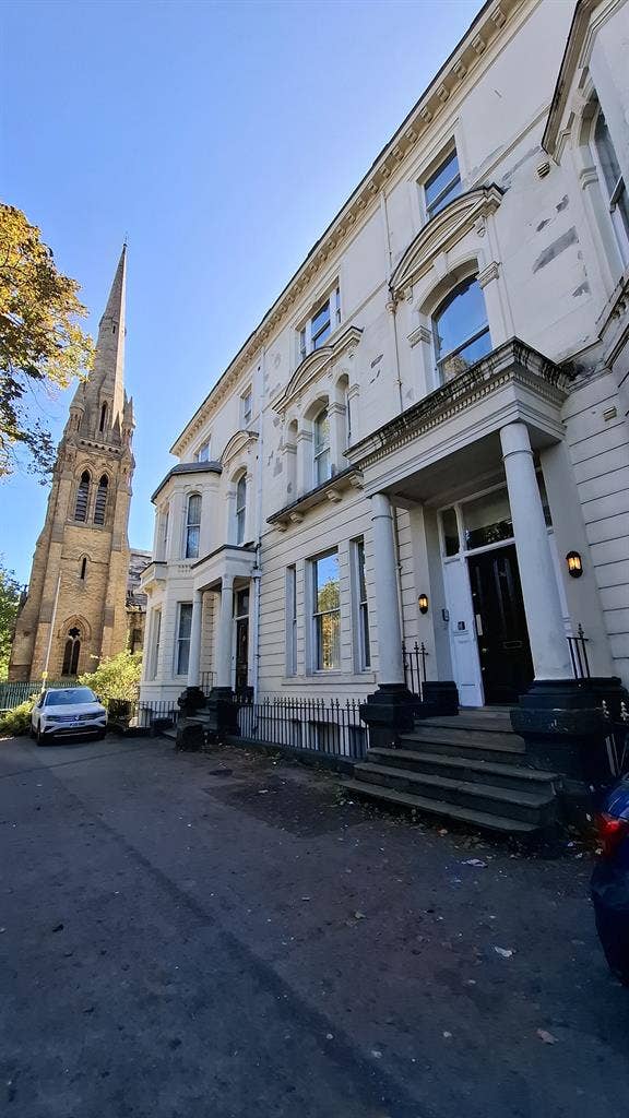 URGENT - Replacement tenant wanted!