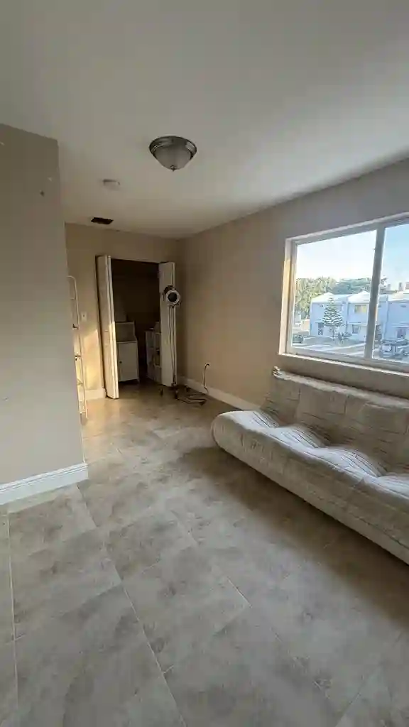 ROOM FOR RENT IN WYNWOOD