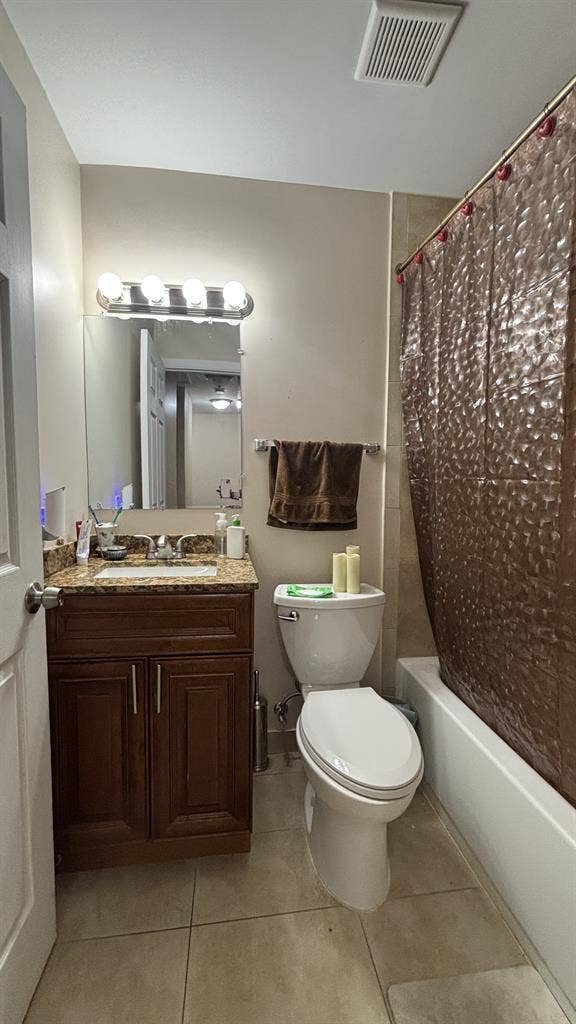 ROOM FOR RENT IN WYNWOOD