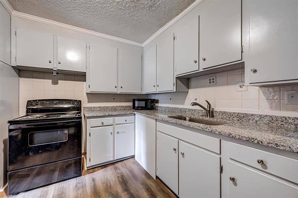8 BR in Jacksonville