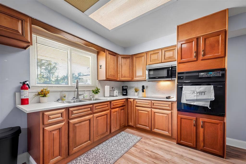 10 BR in Jacksonville