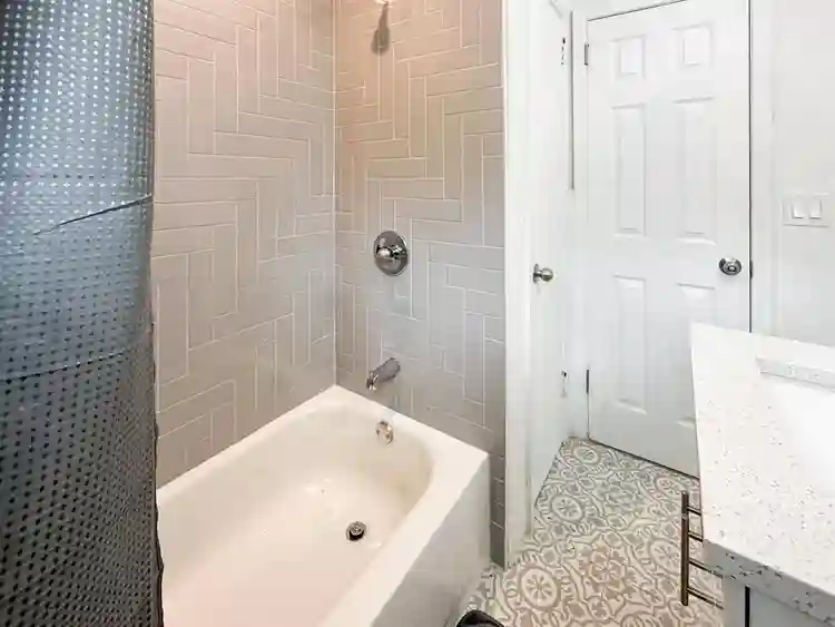 8 BR in Tampa