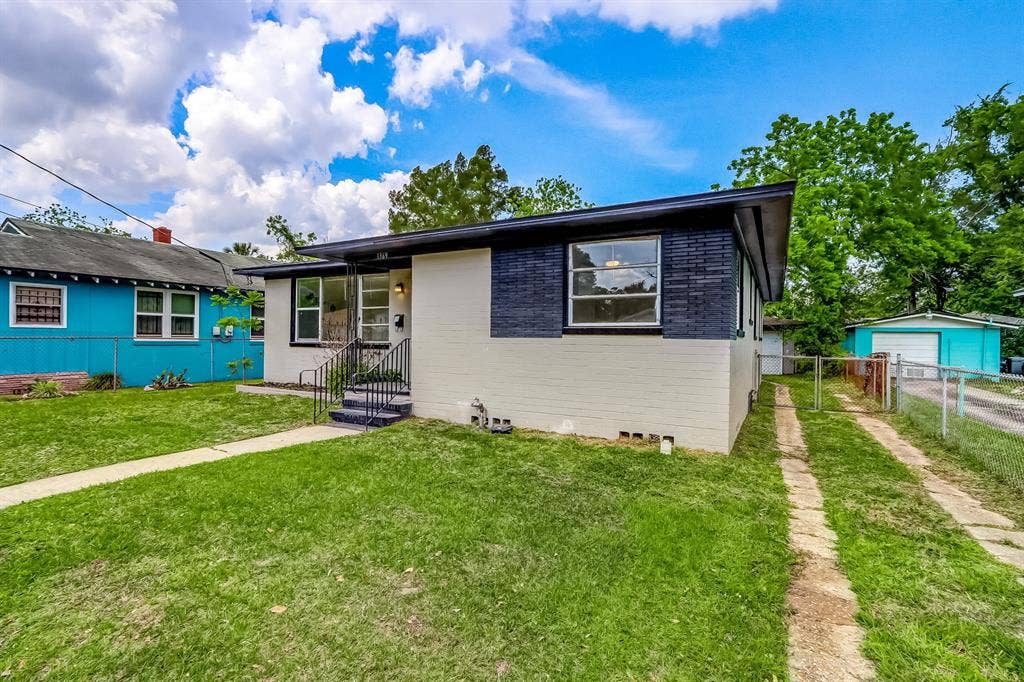 7 BR in Jacksonville