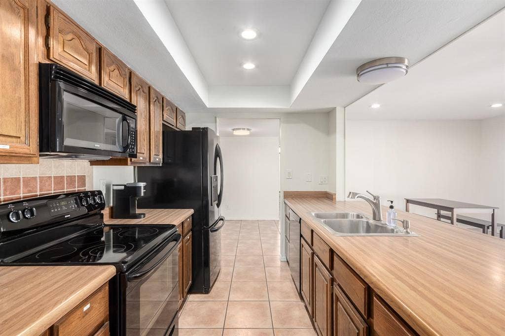 8 BR in Phoenix