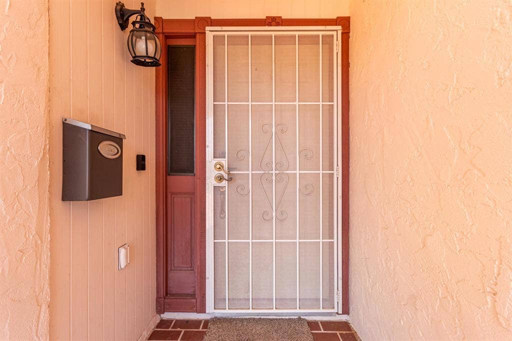 8 BR in Phoenix