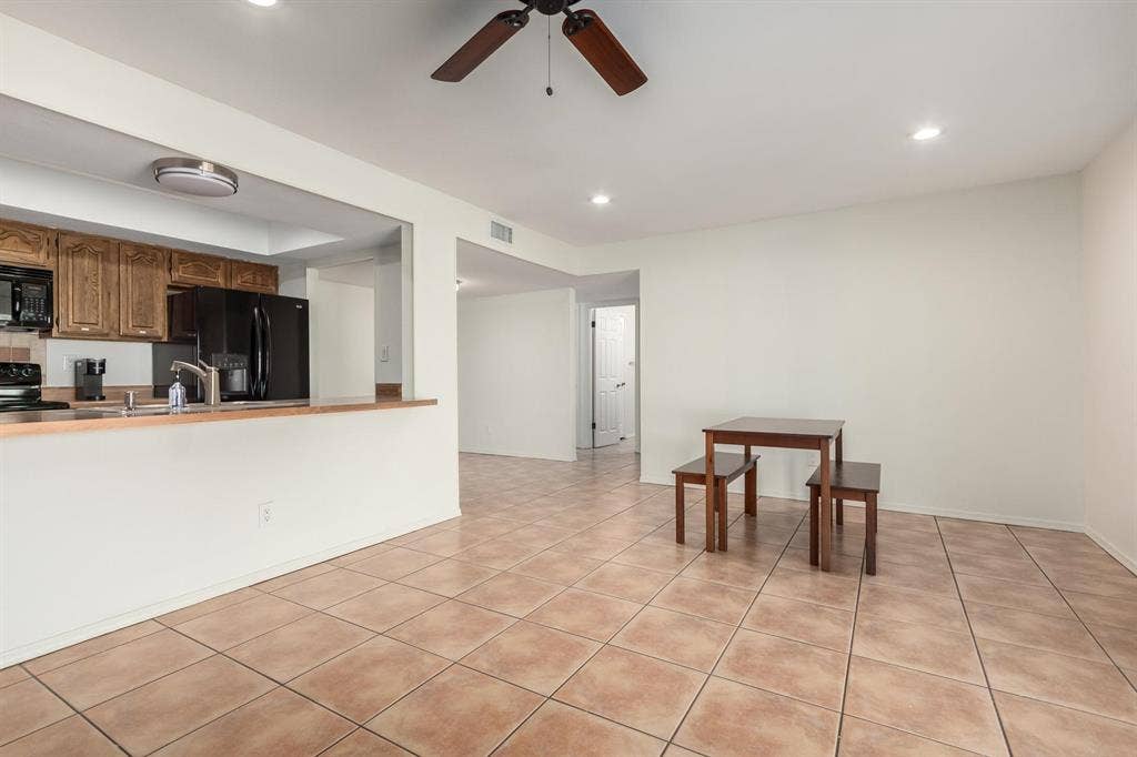 8 BR in Phoenix
