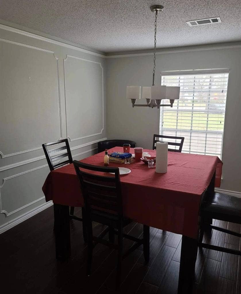 Private Large Room For One Occupant