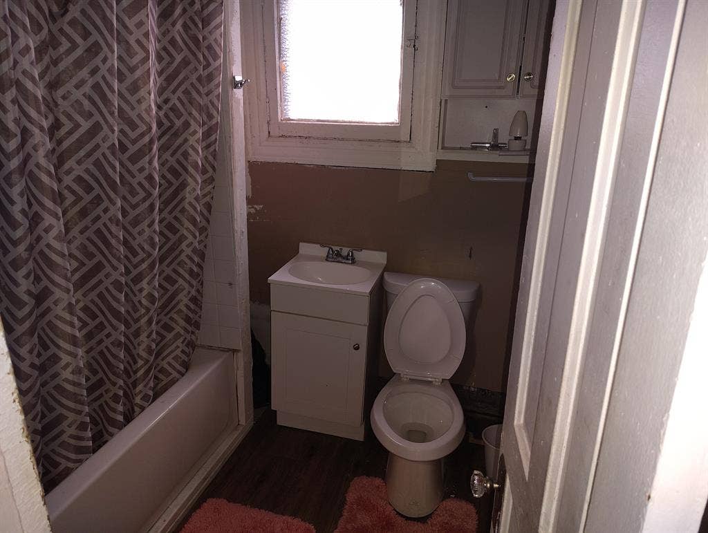 Double bedroom  minutes from Loop