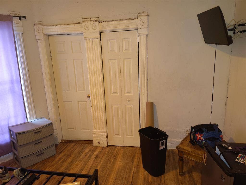 Double bedroom  minutes from Loop