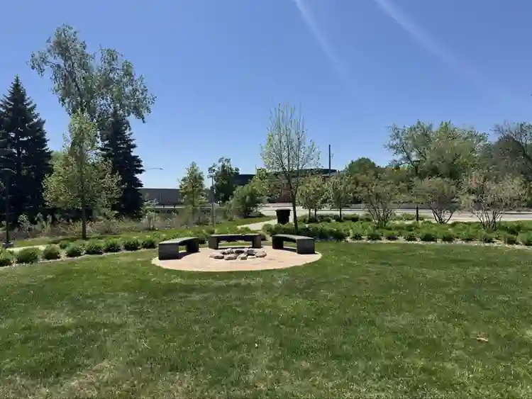 Free Rent - for Mommy Helper