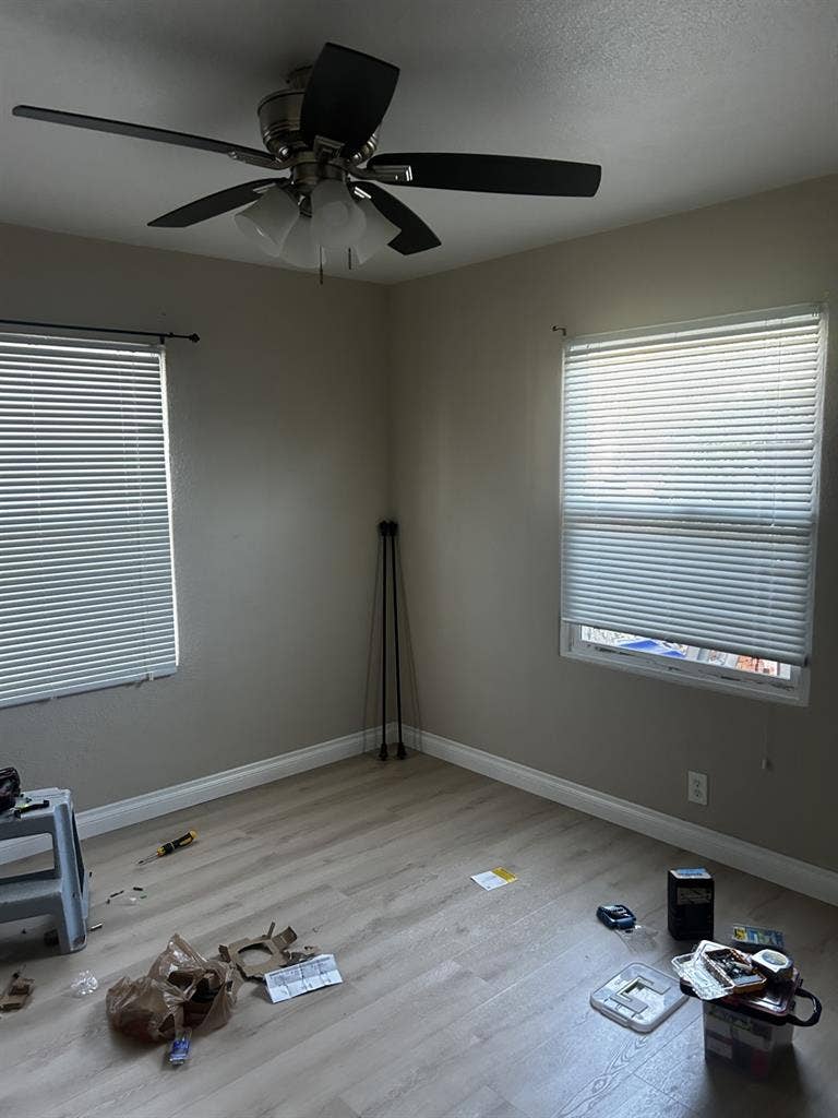 Two roommates needed