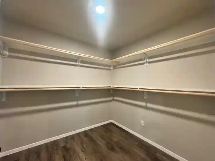3 BR in Dallas