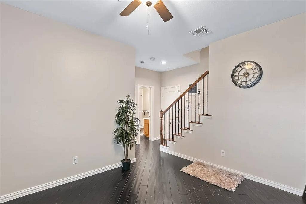 4 BR in Irving