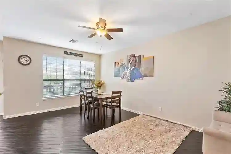 4 BR in Irving