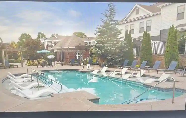 Bath Apt Lease Takeover