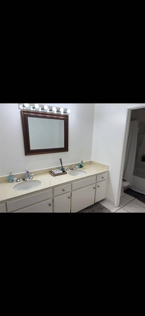 ’ room for rent in LemonGrove