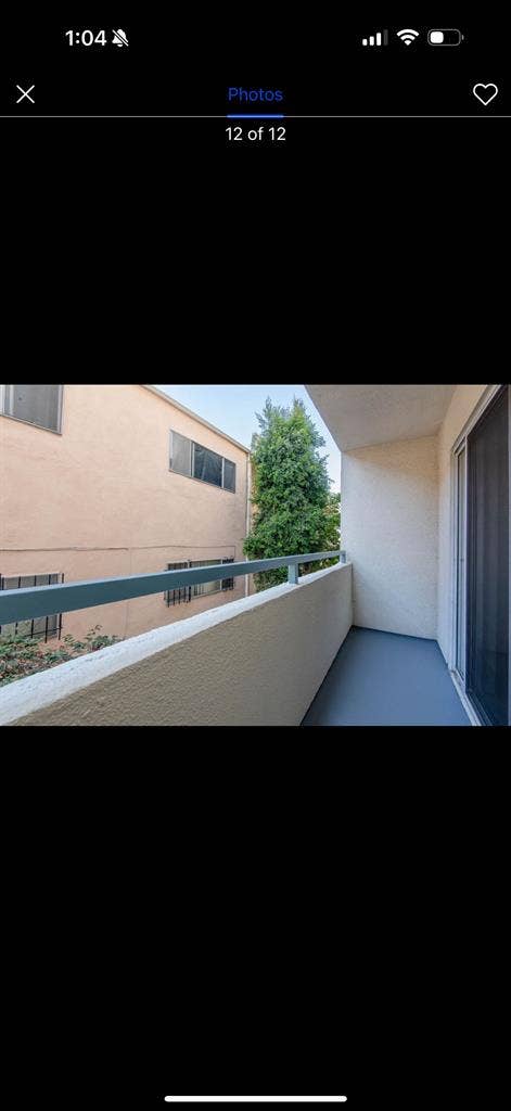 Looking for 2 female roommates