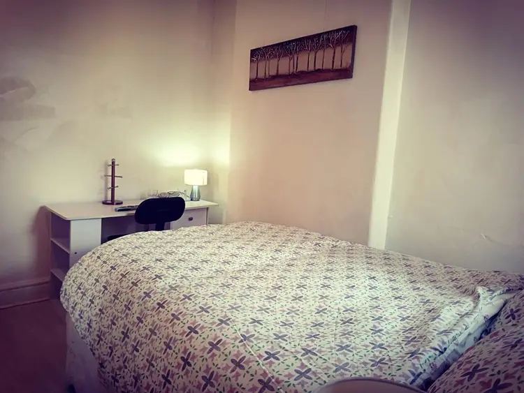 Ensuite double room with TV