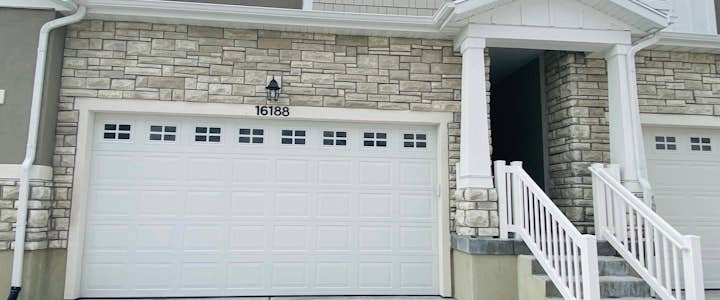 South Truss Drive, Bluffdale