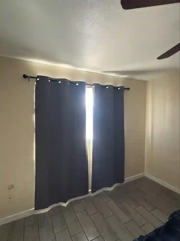 Master room w/private bathroom