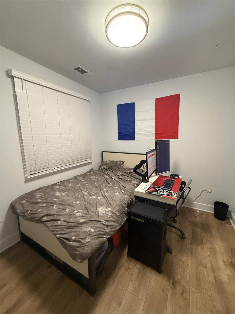 Lease Takeover Hillsborough St