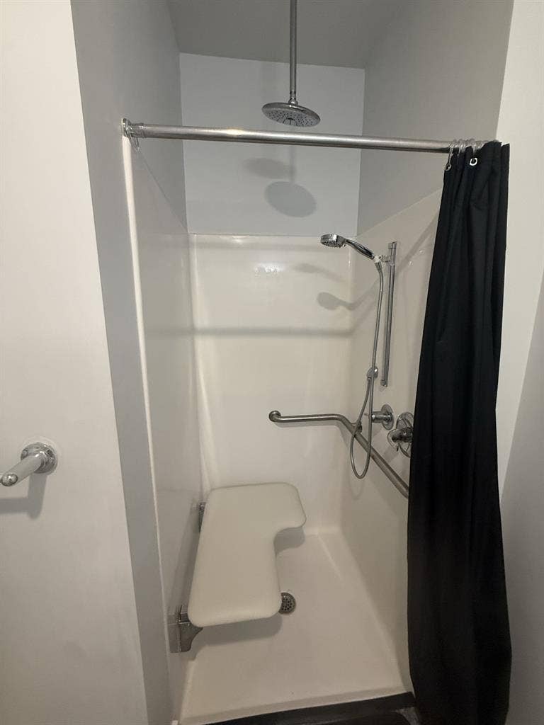 Lease Takeover Hillsborough St