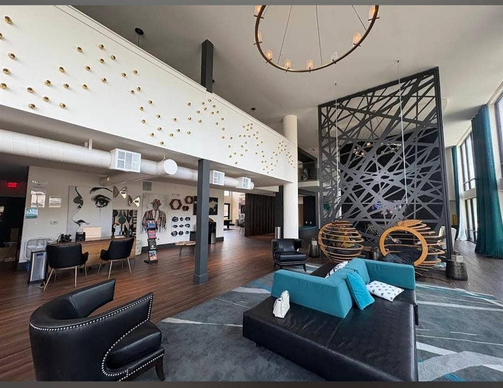 You’re going to LIV+ it! 💙