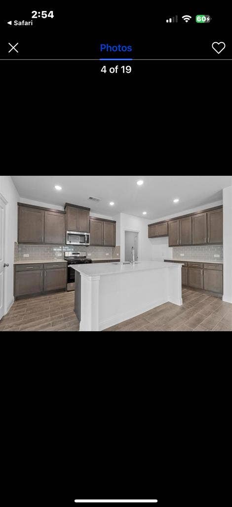 Newly built house in Anna