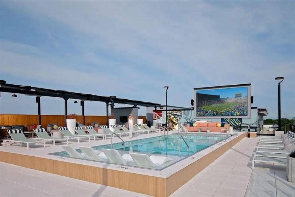 Winter Semester Sublease