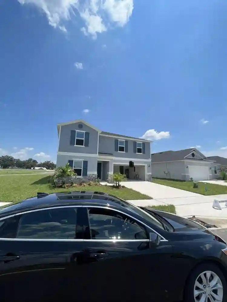 ROOMS FOR RENT AVAILABLE NOW