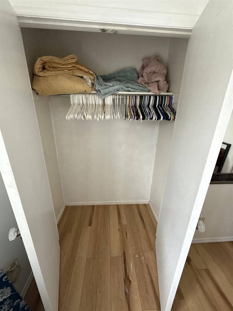 FurnishedBANear App State