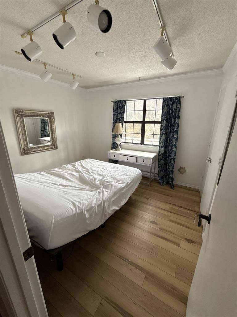 FurnishedBANear App State