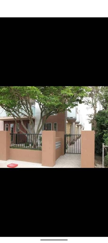 **SHORT-TERM SUBLET* th Dec