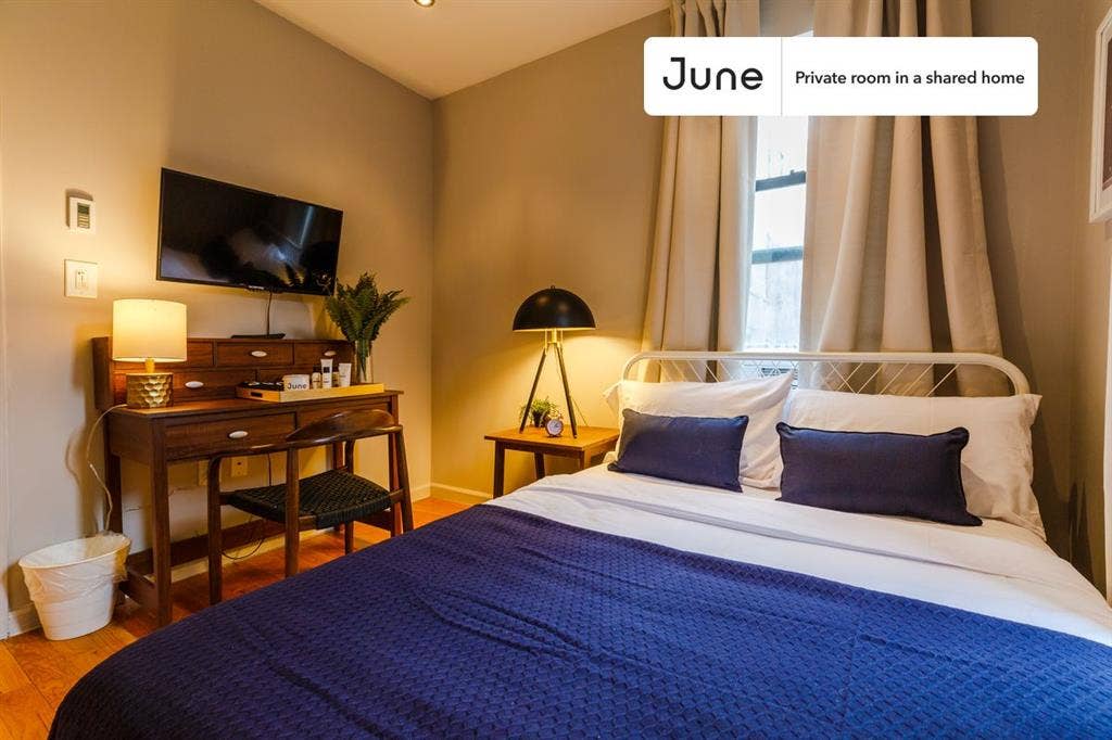 4 BR in New York City