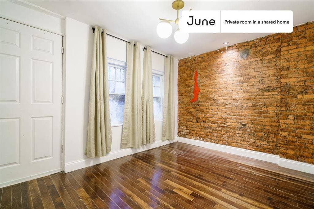 5 BR in New York City