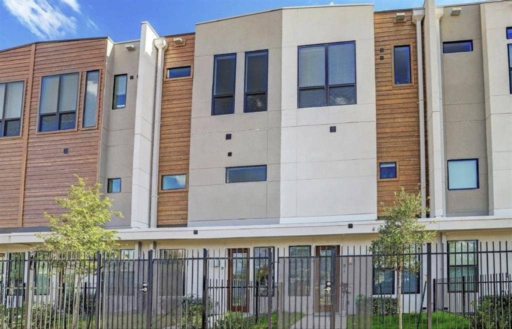 Looking for a Tenant